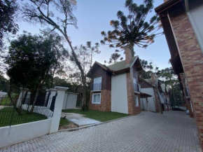 Casa das Araucárias